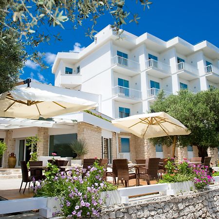 Hotel Orsa Maggiore Castro  Eksteriør bilde
